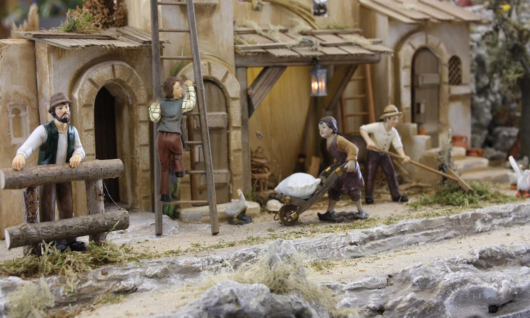 FADEDA Holzlaterne gebeizt, ohne Beleuchtung, mittel/Höhe: 40cm/handbemalt/detailgetreue Krippen Fig