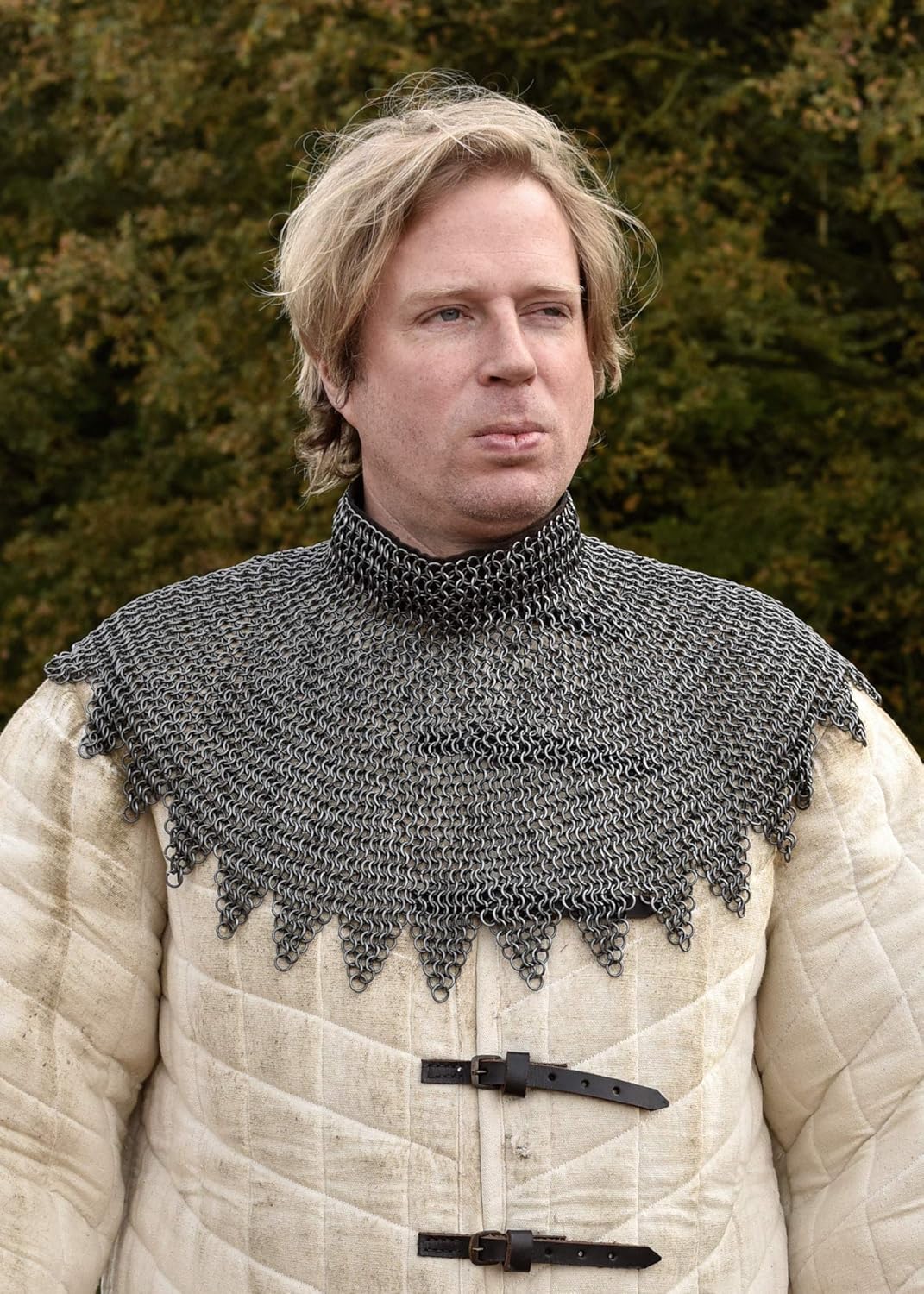 Ulfberth Bischofskragen aus Federstahlringen, Kettenkragen mit Lederriemen und Schnallen