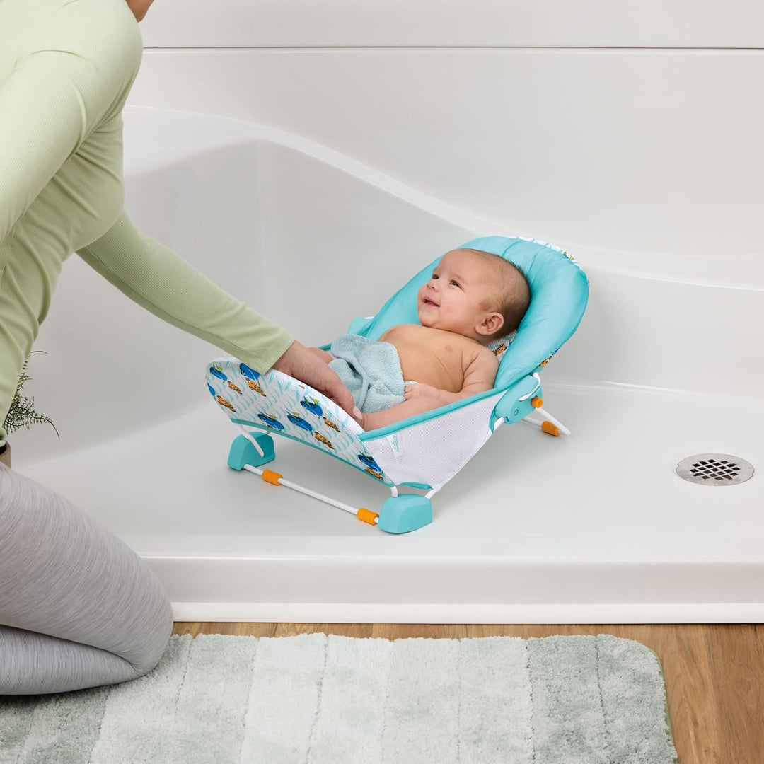 Disney Baby Findet Nemo Baby Badewannensitz von Bright Starts, Klappbarer 2-Positionen Baby Badesitz