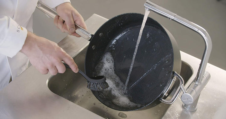 SCANPAN TechnIQ Riesiger Schmortopf 30 cm, 5,5 l | Schmorpfanne Induction | Multifunktionale Servier