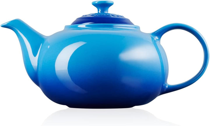 Le Creuset Klassische Teekanne aus Steinzeug, 1,3 Liter, für 3–4 Tassen, Azure, 80702132200003, Azur