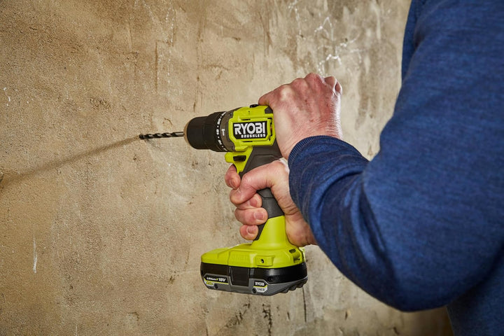 RYOBI 18 V ONE+ Brushless Akku-Schlagbohrschrauber, 54 Nm Drehmoment, inkl. 2x 2,0 Ah Akku und 2,0 A