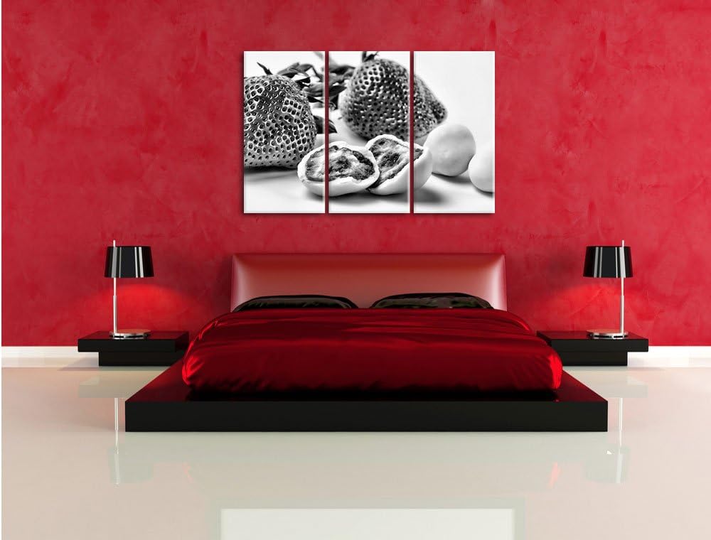 Pixxprint Monocrome, Köstliche Erdbeeren mit Schokolade umhüllt 3-Teiler Leinwandbild 120x80 Bild au