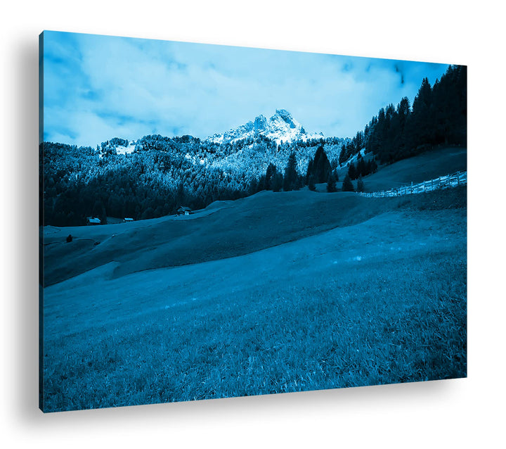 zauberhafte Wiesen in den Bergen Format: 80x60 Effekt: Monocrome Blau als Leinwand, Motiv fertig ger