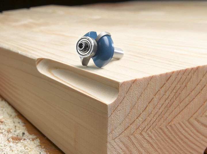 kwb Hohlkehlfräser Ø 25,7 mm, hartmetallbestückt mit Anlaufkugellager, präzisem Spannschaft und opti