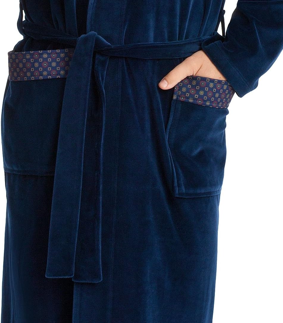 LEVERIE eleganter und kuschelweicher Bademantel (Made in EU) Saunamantel für Herren mit edlem Revers