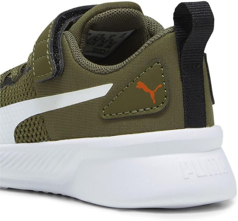 PUMA Herren Flyer Runner Engineer Knit Laufschuh 35.5 EU Mehrfarbig Olive Drab Puma White Hot Heat,