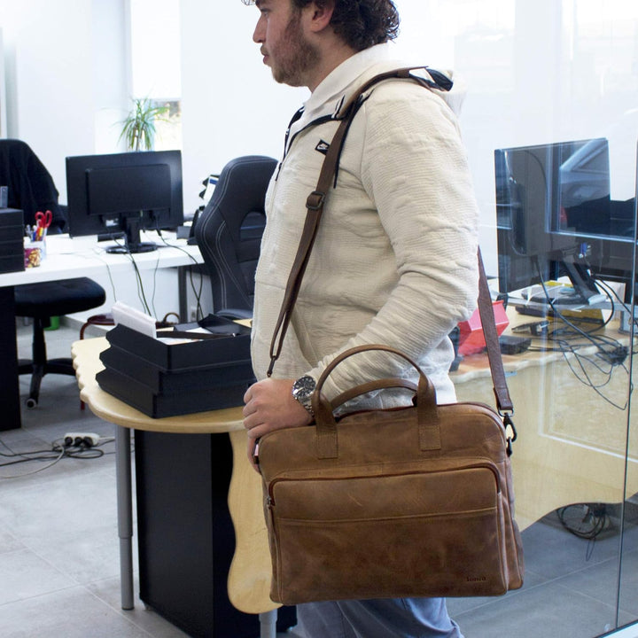 Sunsa Herren Leder 15 Zoll Laptop Tasche. Hell braune Business Aktentasche. Grosse Handtasche. Vinta