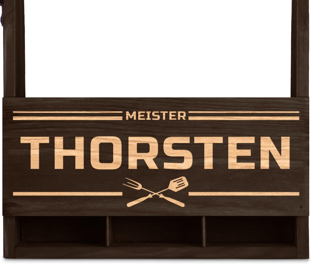 Maverton Bierträger für 6 Flaschen 0,5L + Gravur - Männerhandtasche mit Flaschenöffner - Grösse: 25x