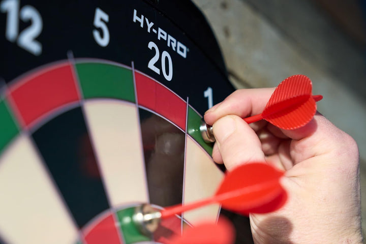 Hy-Pro Magnetisches Dartboard - Doppelseitig, sicheres Dartspiel, Dartboard für Kinder, 12 Darts, 4