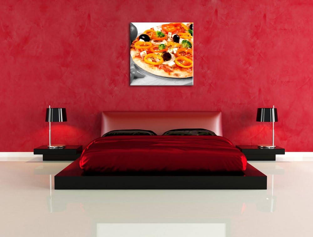 Pixxprint leckere Pizza mit Oliven und Hirtenkäse schwarz/weiss, Format: 70x70 als Leinwandbild, 70x