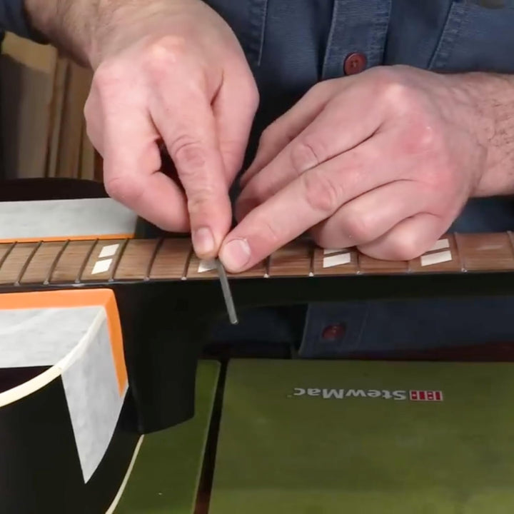 StewMac Fret End Dressing File (1175) Abrichtfeile für Gitarrenbünde zum Abrunden, Formen und Entgra