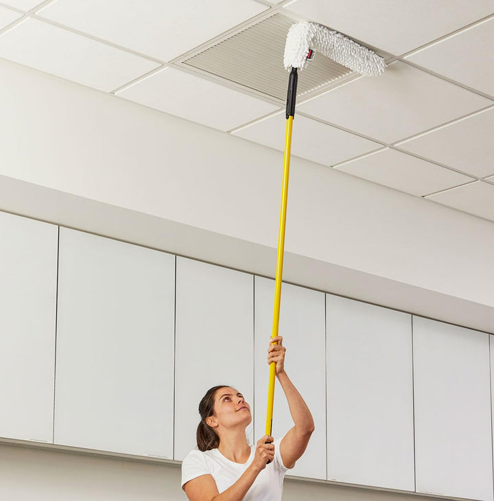 Rubbermaid Commercial Products Hygen Quick-Connect Flexible Dusting Wand with High Performance Micro
