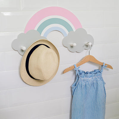 Kindsgut Regenbogen-Garderobe für Babys und Klein-Kinder aus Holz, hochwertige Garderobe mit 4 Haken