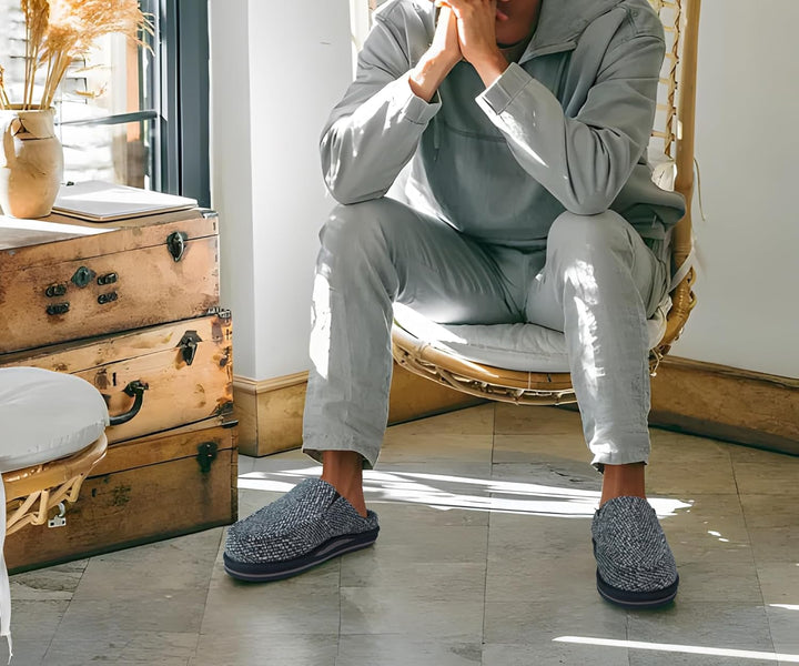 ONCAI Hausschuhe Herren Komfort Pantoffeln Plüsch Streifen Hüttenschuhe Wärme Cord Flauschig Slipper