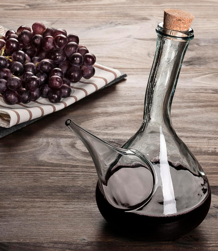 Artisan Glas Weinkrug. Weinausgiesser aus Glas 750 ml. Kristall porron. weinausschenker spender deka