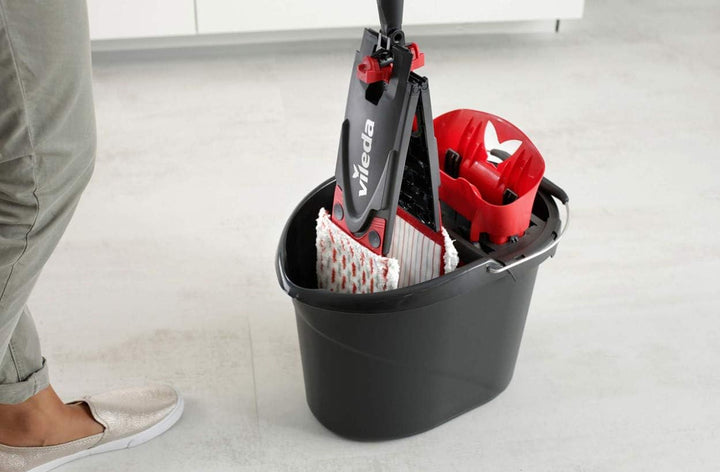 Vileda ULTRAMAX XL Bodenwischer Komplett-Set mit Eimer, Rot Schwarz Alt