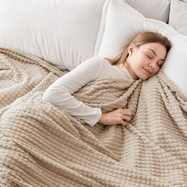 EMME Kuscheldecke Flauschige - 3D-Touch-Erlebnis Fleecedecke, Weiche Warme Wolldecke Überwurfdecke,