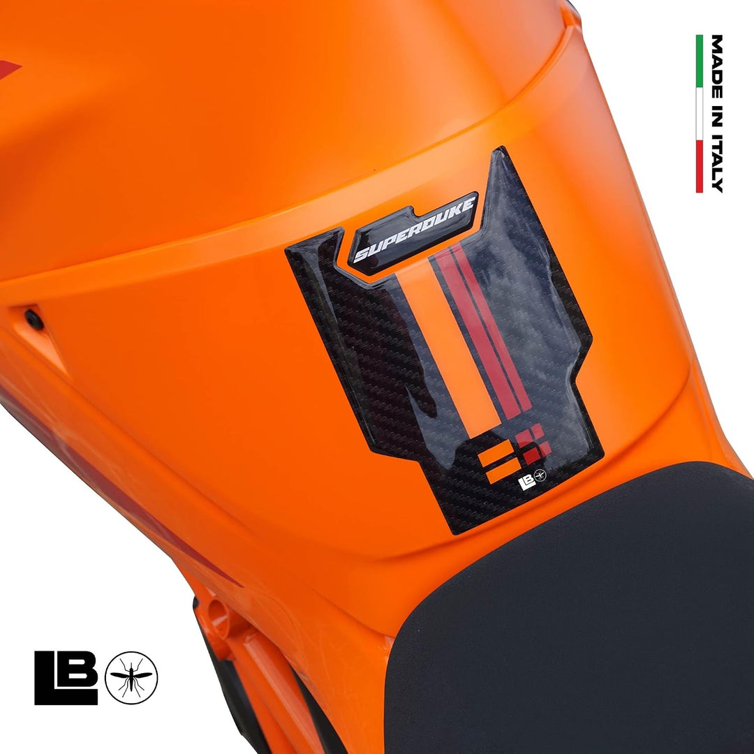 LABELBIKE 3D Aufkleber Motorrad Tankpad kompatibel mit KTM | 1390 Super Duke R 2024, Harzschutz, Kra