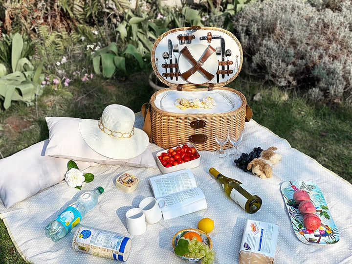 Les Jardins de la Comtesse Picknickkorb, isoliert, Vendôme Natur, geflochten, aus Weidengeflecht für