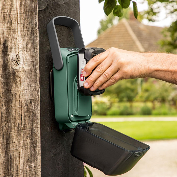 Bosch Home and Garden Bosch Akku-Tauchpumpe GardenPump 18 (ohne Akku, 18-Volt-System, im Karton) 25