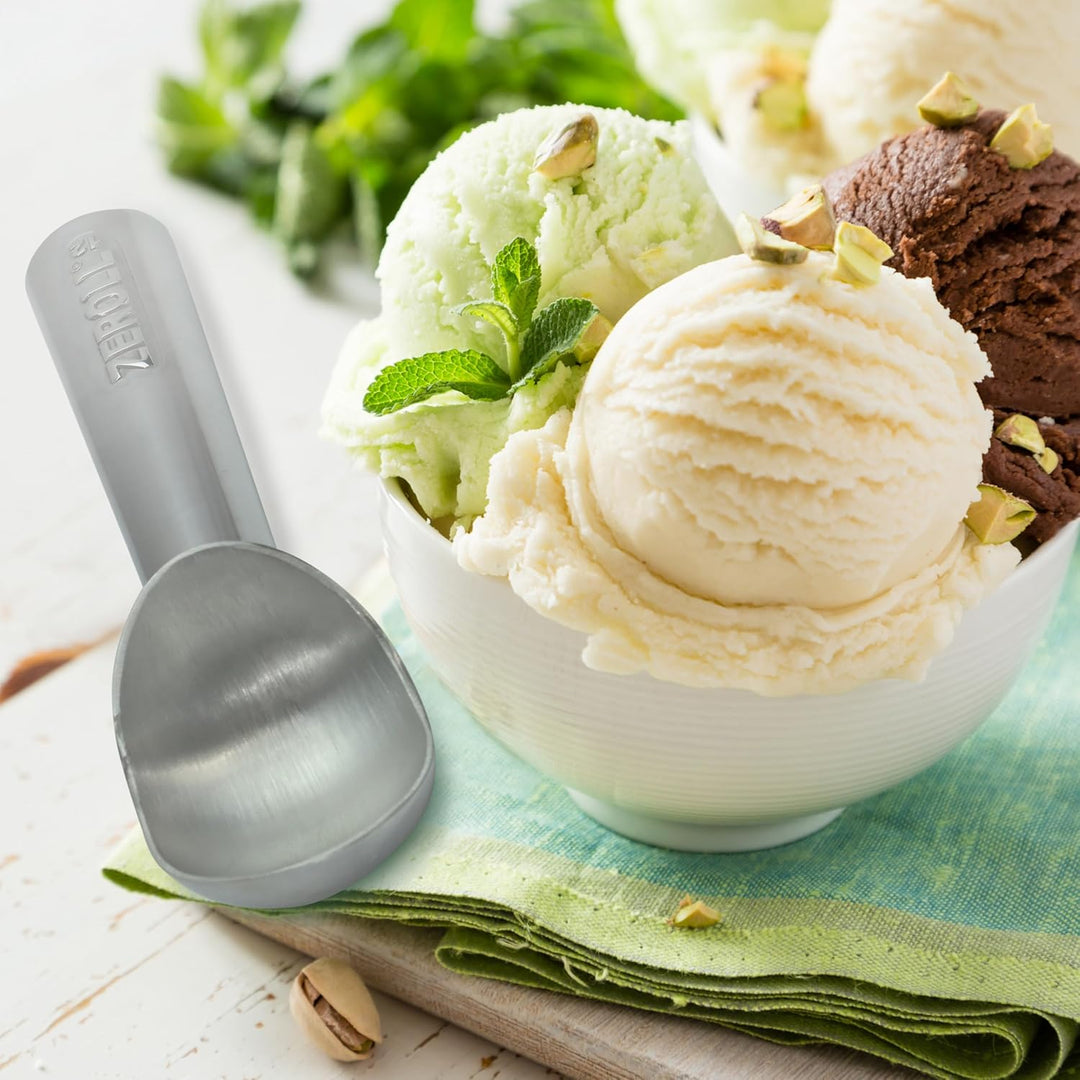 Zeroll 1012 Original Ice Cream Unique Liquid Filled Heat Conductive Handle Simple One Piece Aluminum