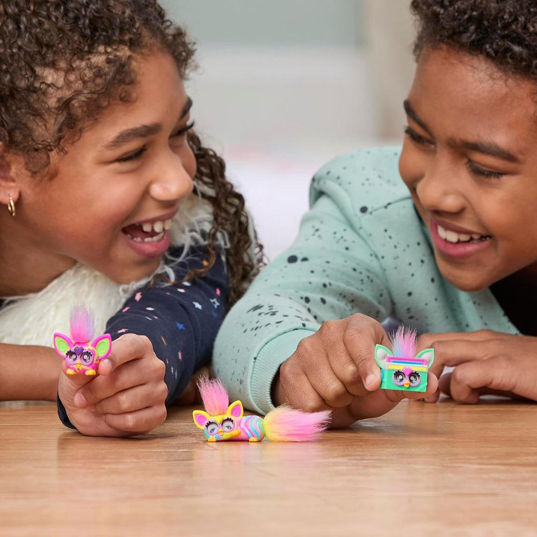 FURBY Minis Figuren 12er-Pack Serie 1, 2,5 cm grosse interaktive Plüschtiere für Mädchen und Jungen