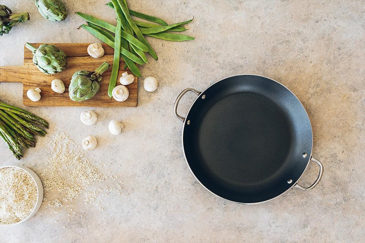 Monix Resistent Plus - Paella-Pfanne aus Aluminium mit Antihaftbeschichtung, 34 cm, geeignet für all