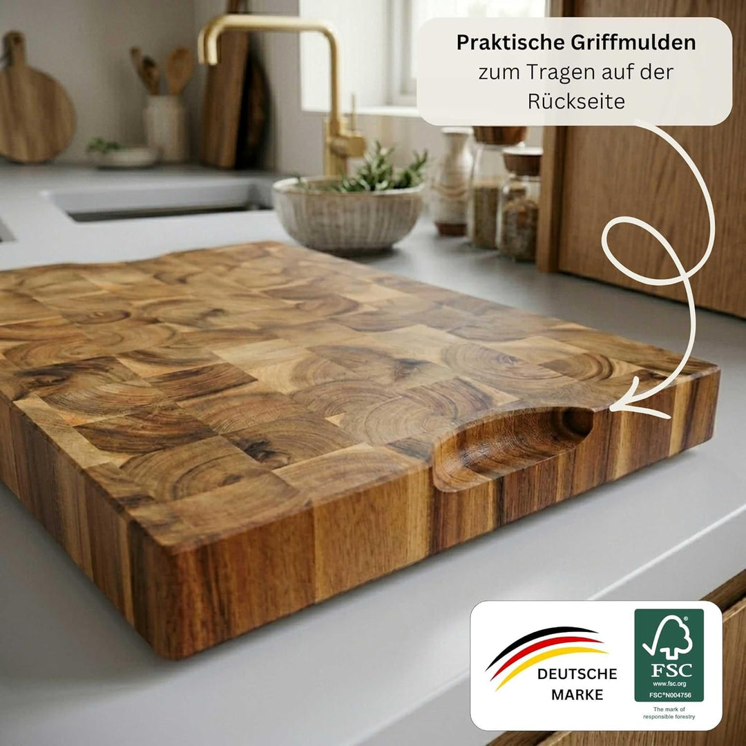 MOON HOME Premium Schneidebrett - Uranus, massives Stirnholz/Akazie, mit zwei Griffmulden, messersch