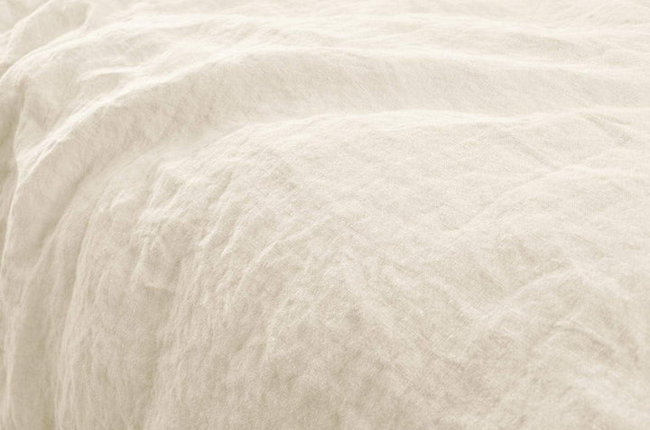 Wohnen &amp; Accessoires GmbH &amp; Co. KG Leinen-Bettwäsche Set Sintra 155x220cm + 80x80cm Creme 2tlg. 155x