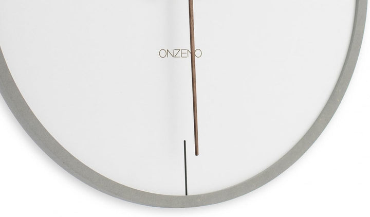 ONZENO Design Wanduhr 'The Mature.' ohne Tickgeräusche