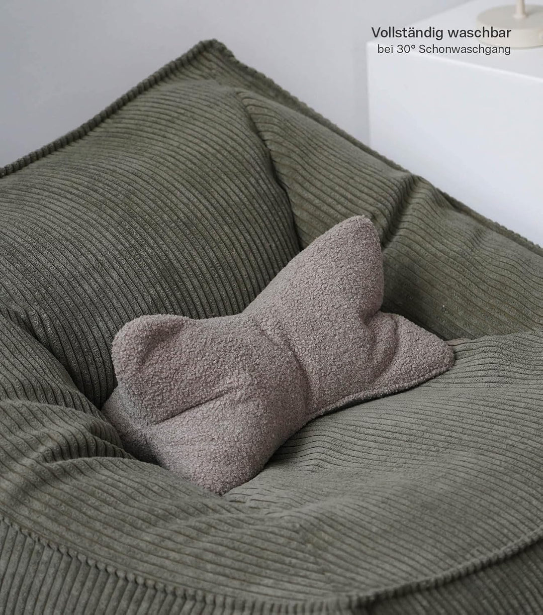 mokebo Lesekissen aus weichen Bouclé-Stoff 'Der Leseknochen', ergonomisches Nackenkissen aus gemütli