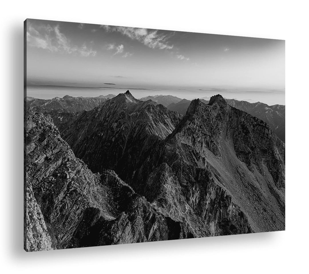 deyoli Die Japanischen Alpen Effekt: Schwarz&Weiss Format: 80x60 als Leinwandbild, Motiv fertig gera