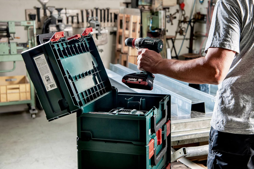 metabo metaBOX 118 leer - Werkzeugkoffer stapelbar, IP43 Schutz, robust & bruchsicher, 8,4L Volumen,