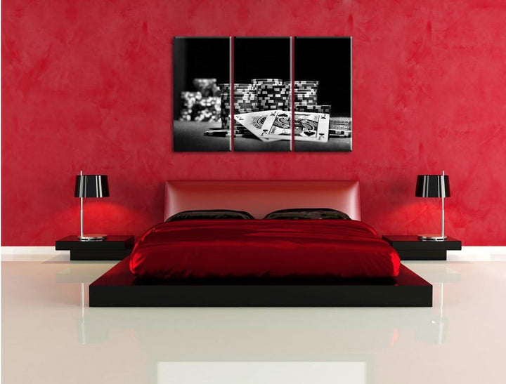 Pixxprint Monocrome, Pokertisch mit Karten in Las Vegas 3-Teiler Leinwandbild 120x80 Bild auf Leinwa
