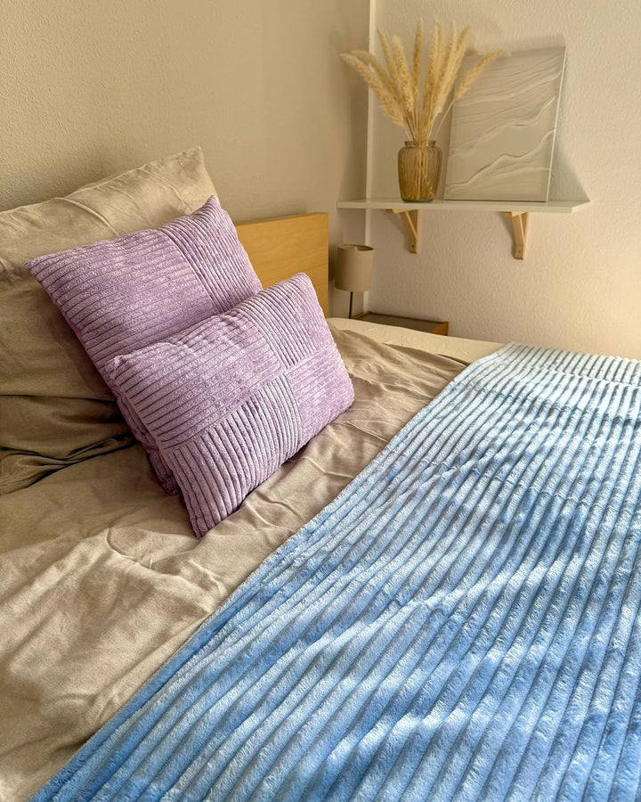 Set aus 2 dekorative Kissen aus Cord 43 x 43 cm Violett Millet