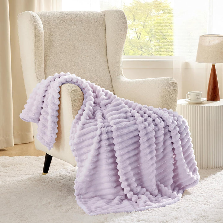 BEDSURE Kuscheldecke für Zimmer Deko - Wolldecke & Fleecedecke, Sofadecke, Weiche Warme Grobe Kordde