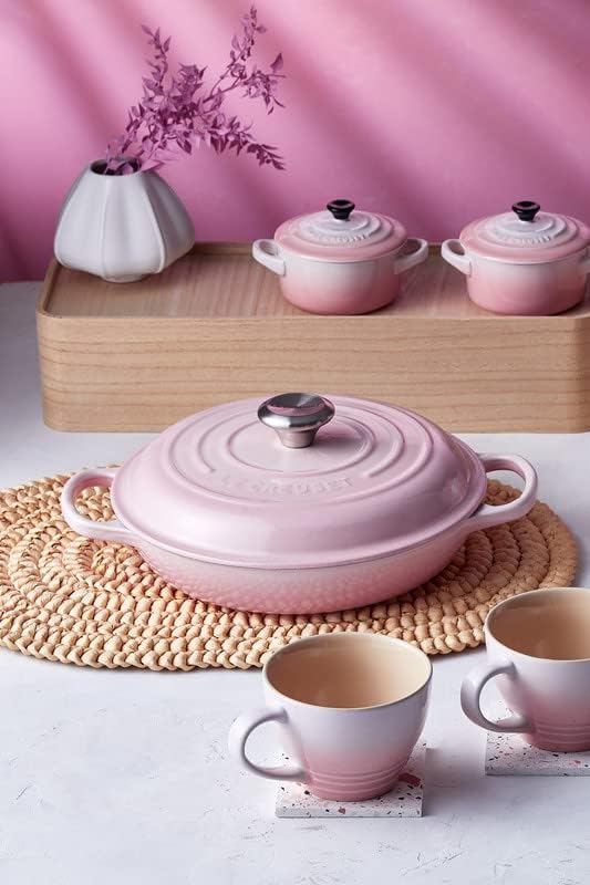 Le Creuset Signature Gusseisen Gourmet-Profitopf, Rund, Ø 26 cm, 2,2 l, Für alle Herdarten inkl. Ind