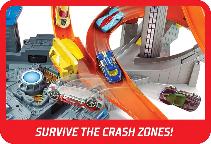 Hot Wheels Autorennbahn Mega Crash Superbahn, mit Looping Tracks und Kurven, inkl. 1 Spielzeugauto u
