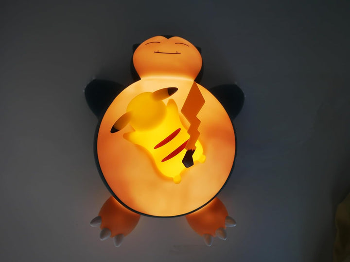 Pokémon Beleuchtete Figur, Lampe, blau, weiss, gelb.