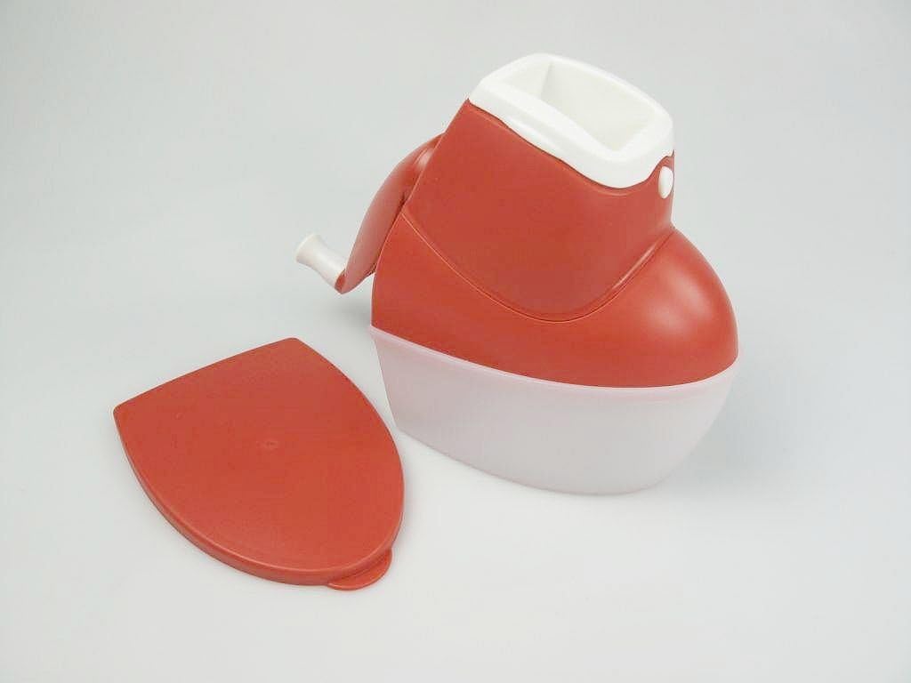 TUPPERWARE Chef Mahl-Chef rot-weiss D126 Reibe Nüsse Käsereibe P 20779