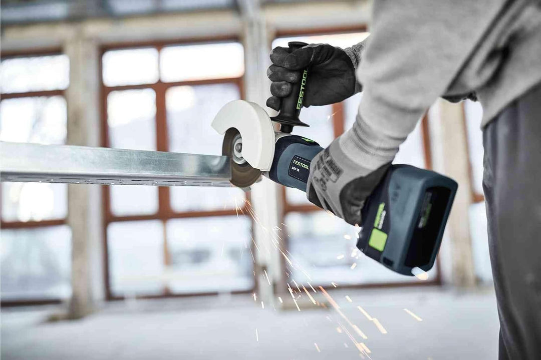Festool Akku-Deltaschleifer DTSC 400 3,0 I-Plus (mit Akkupack BP 18 Li 3,0, Schnellladegerät, Schlei