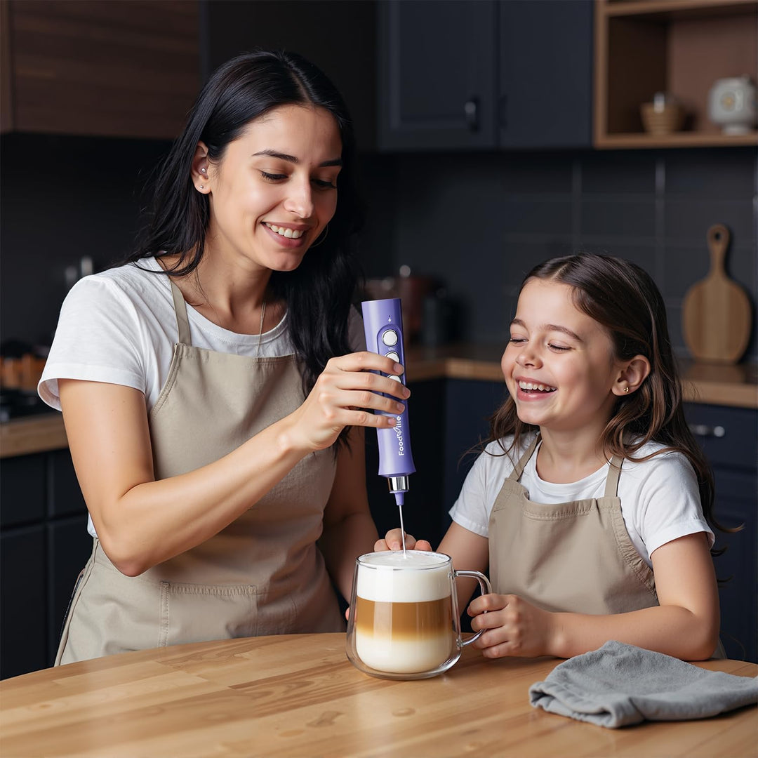 MF02 Wiederaufladbarer Milchaufschäumer Handheld Foam Maker mit Edelstahl Schneebesen für Cappuccino