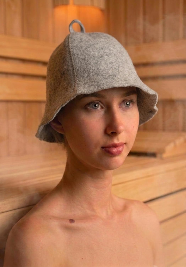 Saunahut aus Wolle mit Stickerei – Sauna Mütze aus Wollmischfilz mit Polyesterfilz-Anteil für Damen