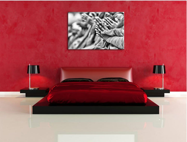 Pixxprint Monocrome, Betende Hände Mönche in Tibet, Format: 100x70 auf Leinwand, 100x70