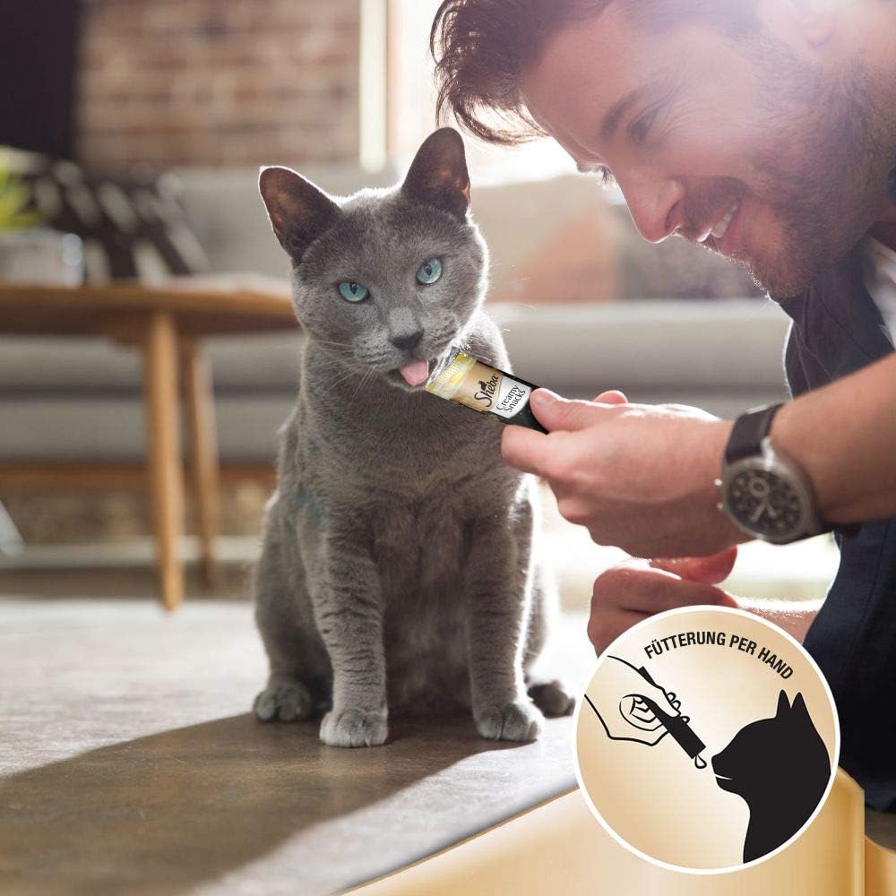 Sheba Creamy Snacks – Cremiges Katzen-Leckerli mit Rind – Praktische Sticks zum aus der Hand Schleck