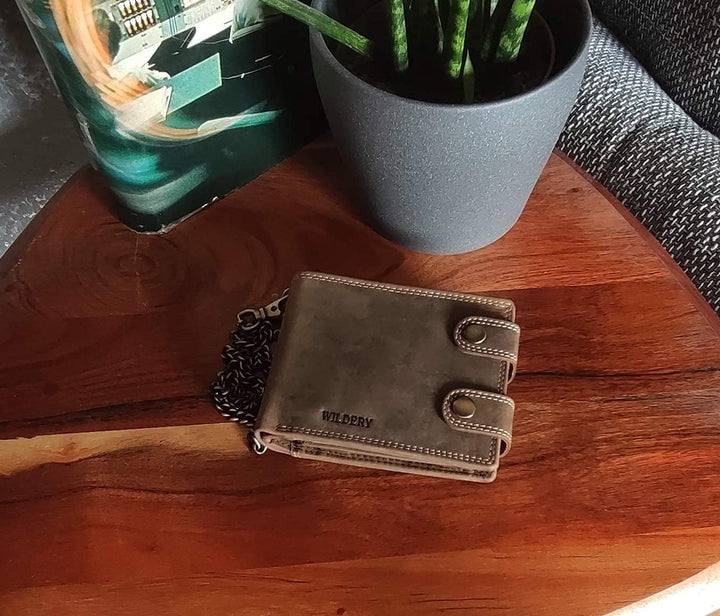 Wildery® Geldbeutel mit Kette I Biker Geldbörse mit Kette Herren I Geldtasche mit RFID Schutz I Port