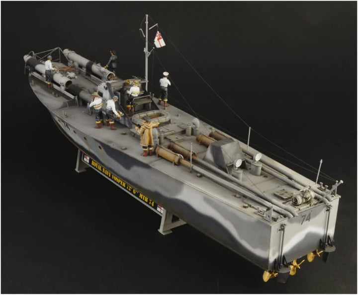 Italeri 5624S 1:35 Vosper 74 m. Crew (7), originalgetreue Nachbildung, Modellbau, Basteln, Hobby, Kl