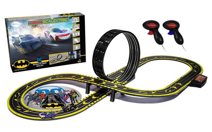 Micro Scalextric Batman vs Joker im Set, batteriebetriebenes Rennset, Batman vs Joker