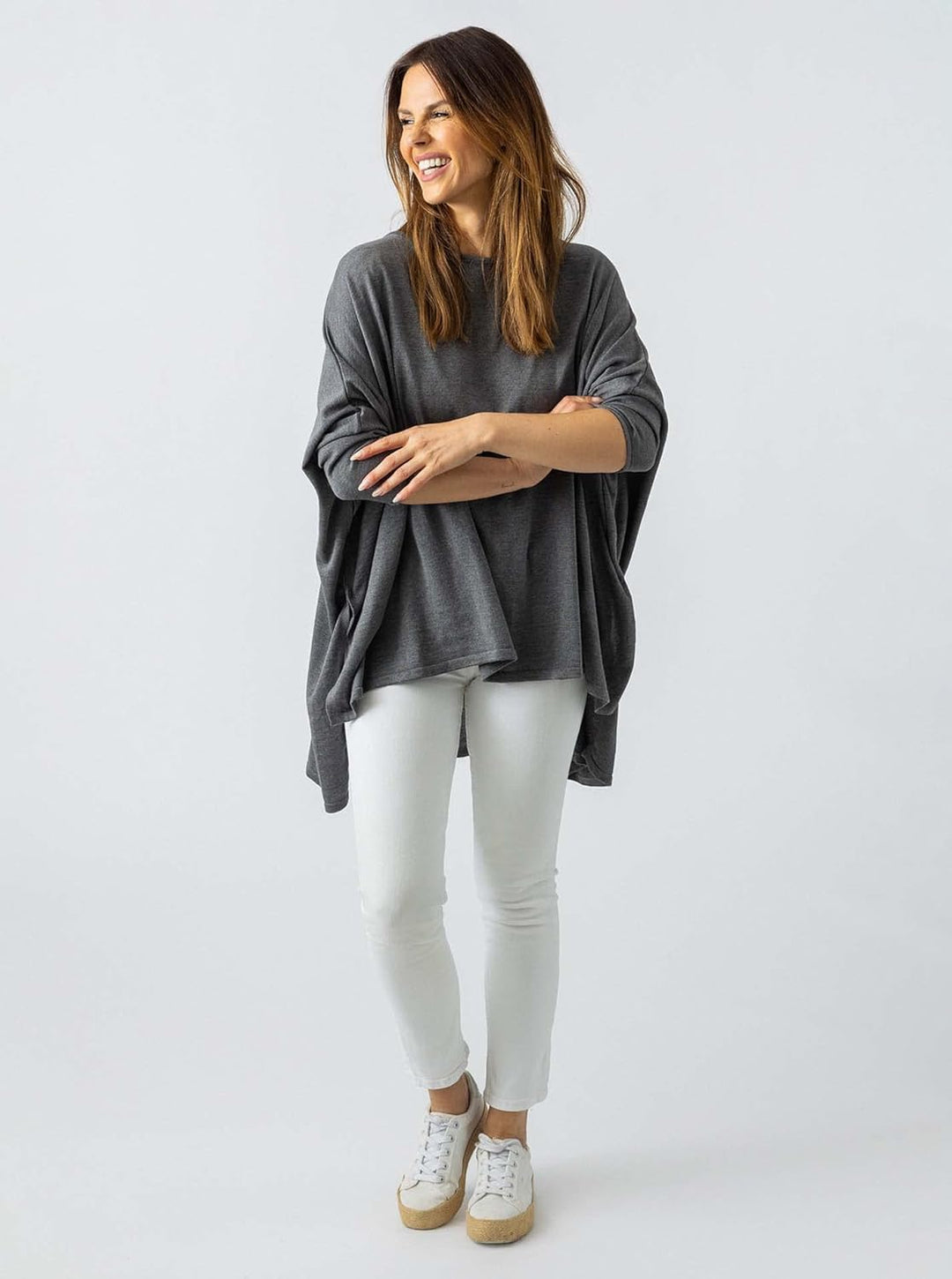 Zwillingsherz Poncho mit Baumwolle - Hochwertiges Cape für Damen - XXL Umhängetuch und Tunika mit Är